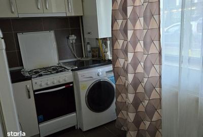 Garsonieră decomandată în Valea Adâncă - 7