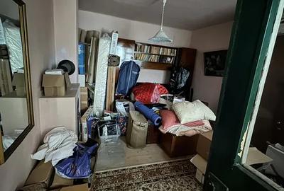 Casă cu 2 camere cu Teren 901 Mp în Central