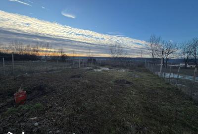 Teren de 322 mp, în Central - 3