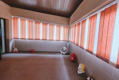 Localitatea Lumina - Central - Vila P+1 - constructie caramida - 742 mp teren - 43