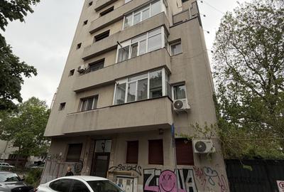 Garsonieră semidecomandată, mobilată în Armeneasca