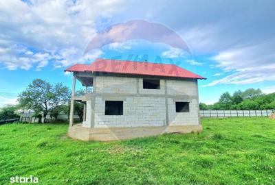 Casă cu 6 camere cu Teren 1476 Mp în Strugari - 8