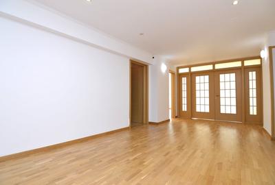 Apartament cu 4 camere decomandat în Unirii - 2