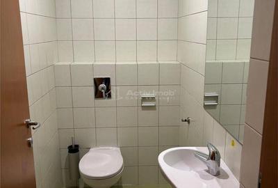 Apartament cu 4 camere decomandat în Dorobanți