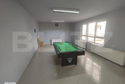 Spațiu comercial, de 160 mp, în Central - 8