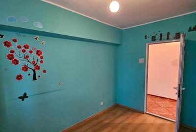 Apartament cu 4 camere in Micro 18 - 7