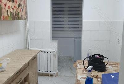 Apartament cu 2 camere decomandat în Central - 3