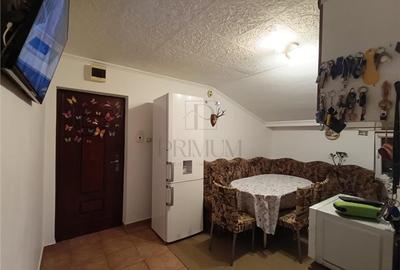 Apartament cu 3 camere decomandat, mobilat în Dâmbovița - 13