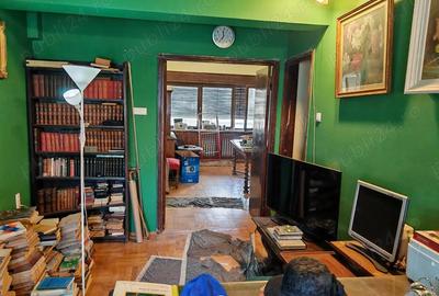 Apartament cu 3 camere decomandat în Sala Palatului - 12