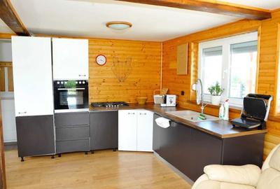 Casă cu 4 camere cu Teren 1650 Mp în Central - 4