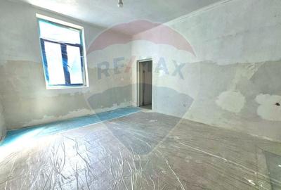 Casa 15 camere de vanzare zona Universitate + spatiu comercial parter - 31