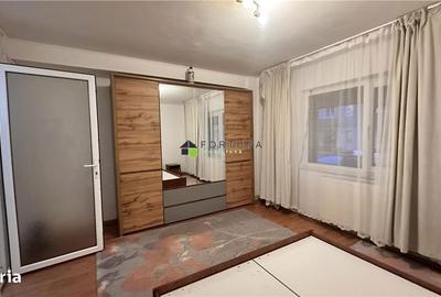 Apartament cu 2 camere decomandat în Florilor - 9