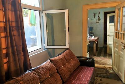 Casă individuală cu 4 camere în Central - 9