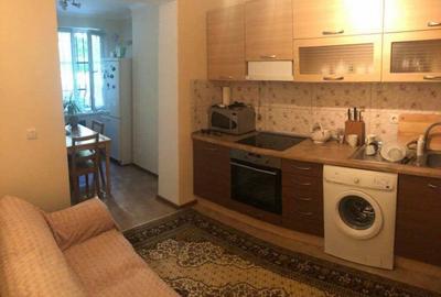 Garsonieră decomandată în Dacia - 1
