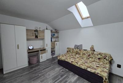Casă cu 5 camere cu Teren 2200 Mp în Șirna - 11