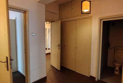 Apartament cu 5 camere semidecomandat în Magheru - 3