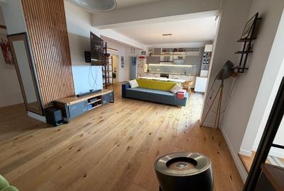 Apartament cu 4 camere decomandat, mobilat în Central - 2