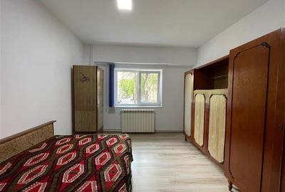 Apartament cu 3 camere circular în E3 - 4