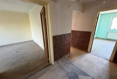 Apartament cu 3 camere decomandat în Central - 8
