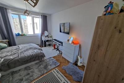 Apartament cu 3 camere semidecomandat, mobilat în Central - 11