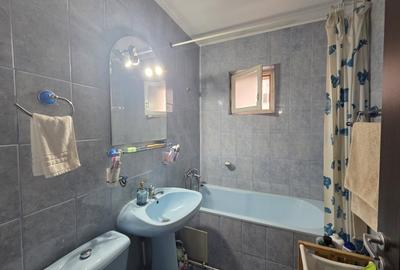 Apartament cu 3 camere semidecomandat în Dacia - 6