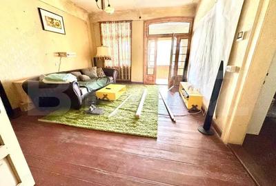 Casa doua corpuri 1000mp teren toate utilitaiile in Lancram Casa doua corpuri 1000mp teren toate utilitaiile in Lancram - 3