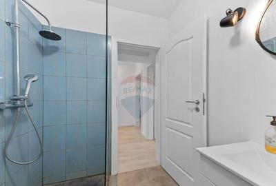 VANZARE Casa / Vila moderna cu 4 camere si curte Dragom... - 7