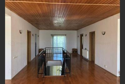 Villa for sale, 10 Rooms, 576 sqm, 700 sqm, Brașov - 10
