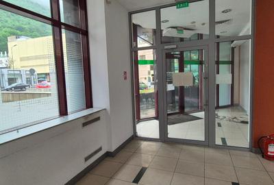 Spatiu comercial aflat ultracentral - 2