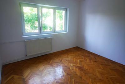 Vanzare apartament 2 camere Aviatiei - 2