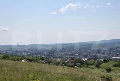 Teren de 600 mp, în Central - 6