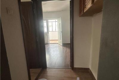 Apartament cu 2 camere decomandat în Podul de Fier - 10