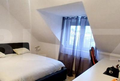 Doua case de vanzare, 263 mp, teren 800 mp, zona Iosia, in e - 12