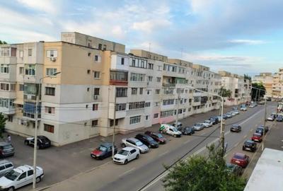 Apartament cu 2 camere decomandat în Calea Galați - 1