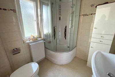 Casă individuală cu 4 camere cu Canalizare în Cetate - 12