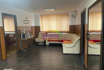 Spațiu comercial, de 110 mp, în Apărătorii Patriei - 5
