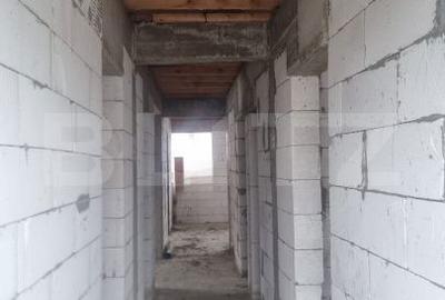 Casă cu 4 camere cu Teren 500 Mp în Vest - 3