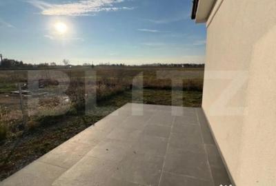 Casă cu 4 camere cu Teren 300 Mp în Central - 2