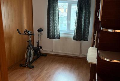 Apartament cu 4 camere decomandat în Viforâta - 6