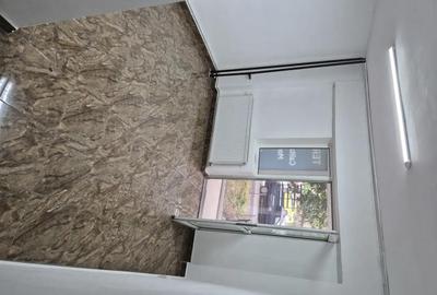 Spațiu comercial, de 16 mp, în Central