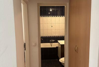 Apartament cu 3 camere decomandat în Central - 7