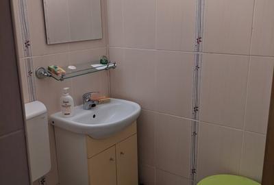 Apartament modernizat de 3 camere - locatie ultra-centrala - 9