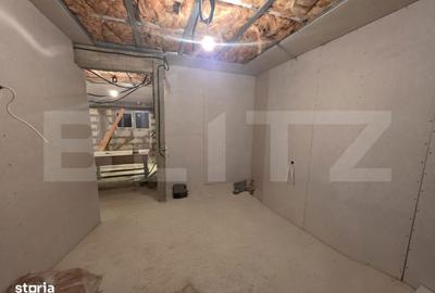 Casă cu 4 camere cu Teren 538 Mp în Priseaca - 8