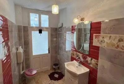 Proprietar inchiriez casa 3 camere, singur in curte, in Piata Muncii - 6