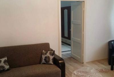 Apartament cu 2 camere semidecomandat, mobilat în Grozăvești