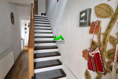 Casă cu 3 camere cu Teren 50 Mp în Central - 9