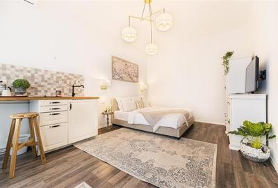 Casa cu 3 apartamente de vanzare, Centrul Istoric - 3