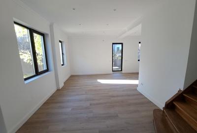 Casă individuală cu 6 camere cu Canalizare în Capitale - 7