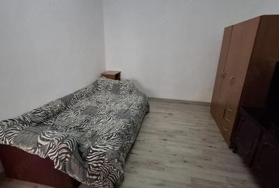 Casă cu 5 camere cu Teren 243 Mp în Brestei - 2