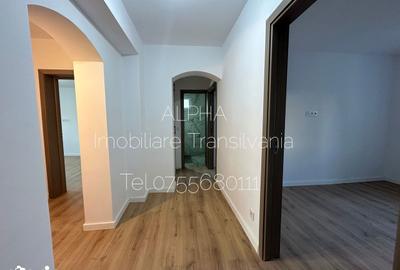 Apartament cu 3 camere decomandat în Central - 1